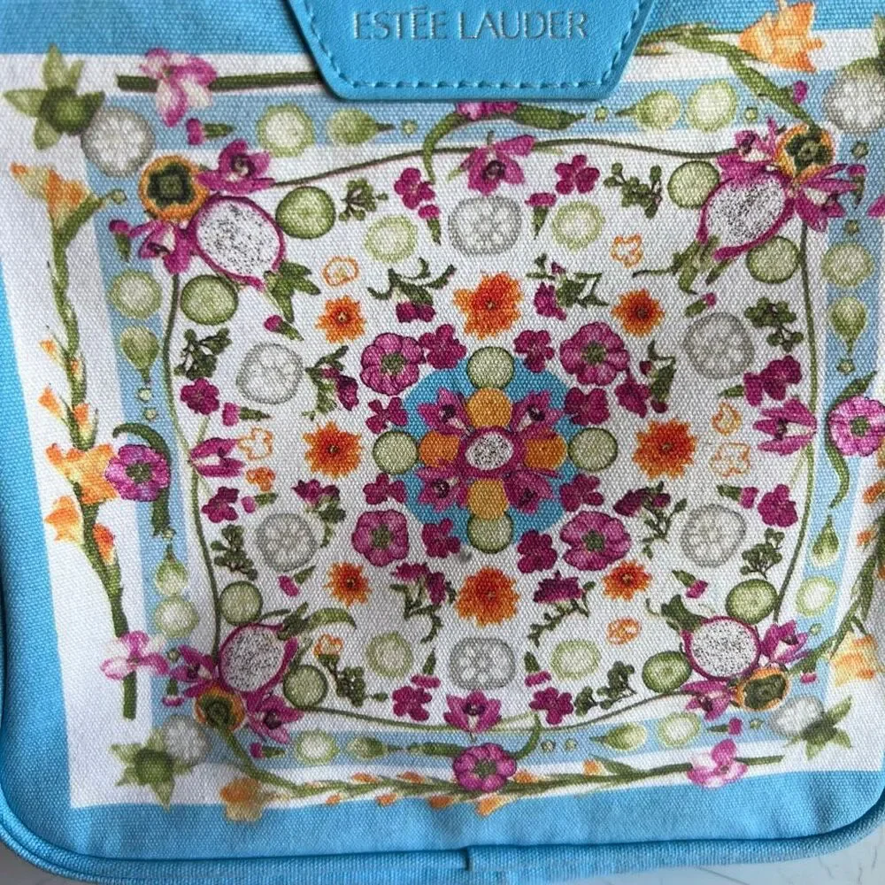 Estee Lauder X Amba Locke Light Blue Zipper Top Travel Cosmetic Makeup Bag